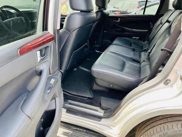 Lexus LX III, 7 мест, 2010 г.