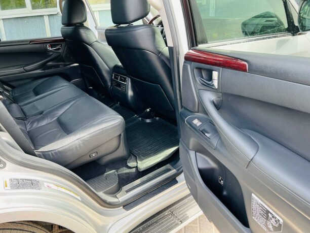 Lexus LX III, 7 мест, 2010 г.