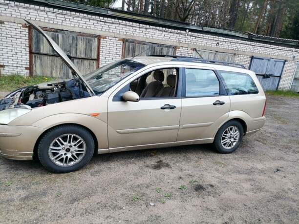Ford Focus I · Рестайлинг, 2002 г.