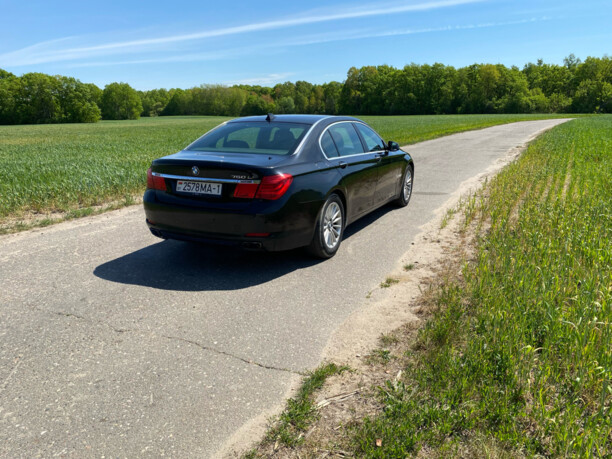 BMW 7 серия F02 (Long), 2009 г.