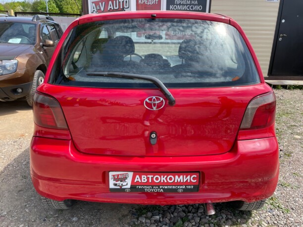 Toyota Yaris I (P1), 1999 г.