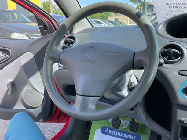 Toyota Yaris I (P1), 1999 г.