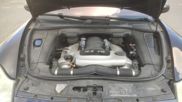 Porsche Cayenne 955, 2005 г.