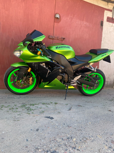 Kawasaki ZXR 10, 2004 г.