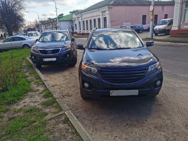 Kia Sorento II, 7 мест, 2010 г.