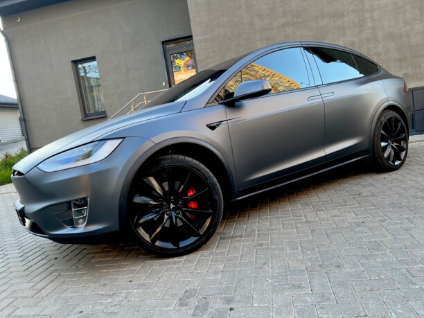 Tesla Model X, 7 мест, 2019 г.