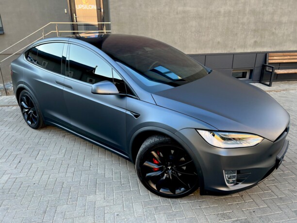 Tesla Model X, 7 мест, 2019 г.