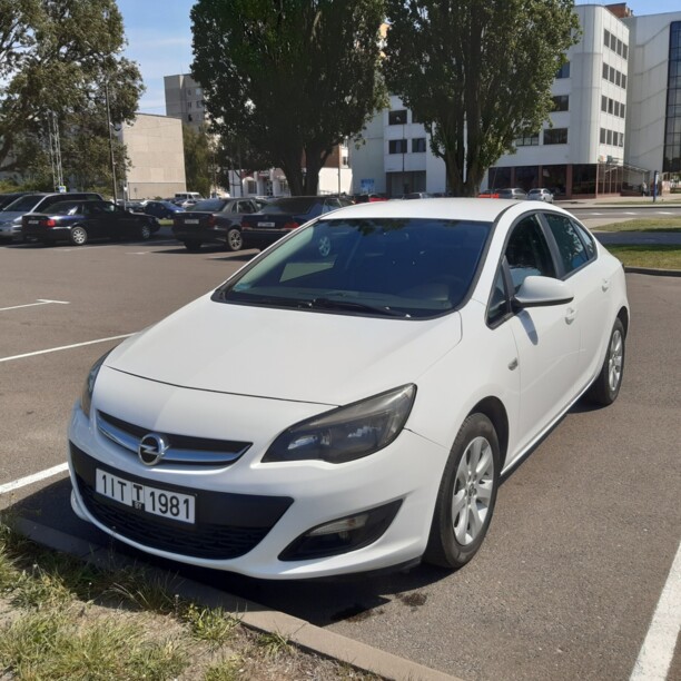 Opel Astra J · Рестайлинг, 2018 г.