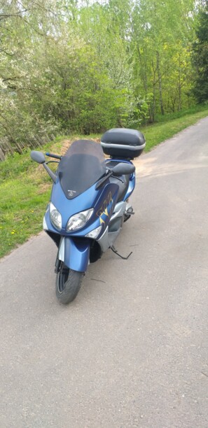 Yamaha T-Max, 2001 г.