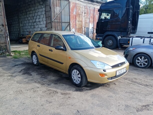 Ford Focus I · Рестайлинг, 2001 г.