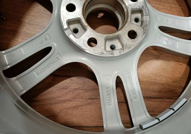 400 M star spoke 8.5x18 5x120 1 шт.
