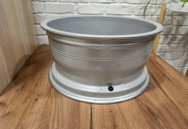 400 M star spoke 8.5x18 5x120 1 шт.