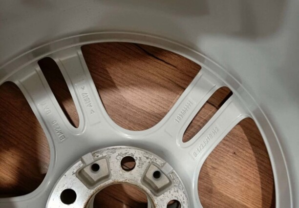 400 M star spoke 8.5x18 5x120 1 шт.