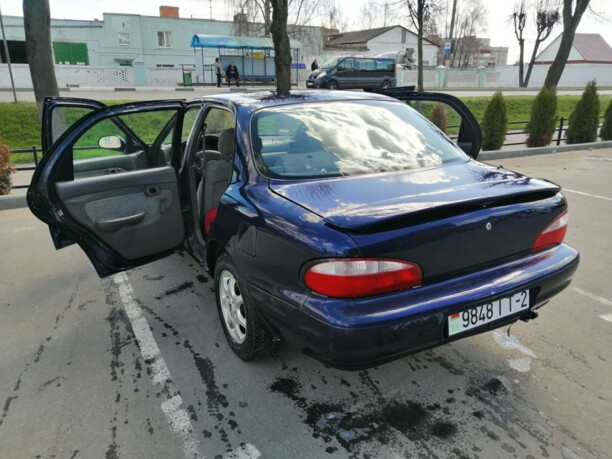 Kia Clarus I, 1997 г.