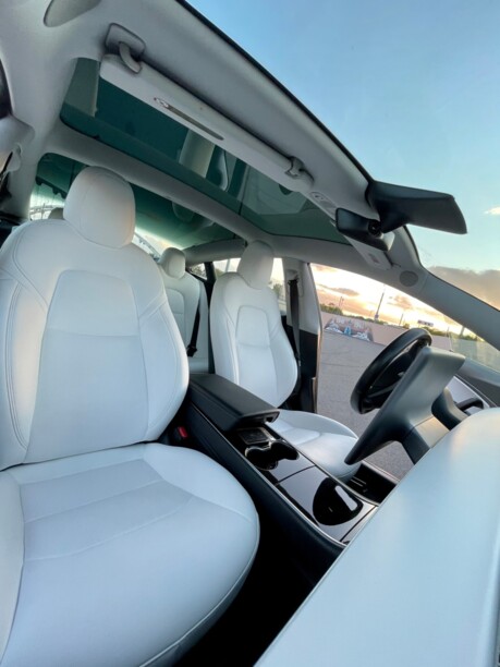Tesla Model 3, 2018 г.