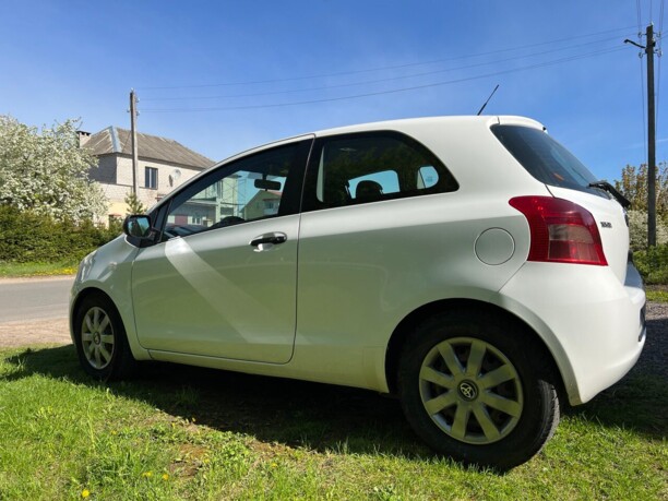 Toyota Yaris II (XP9), 2007 г.