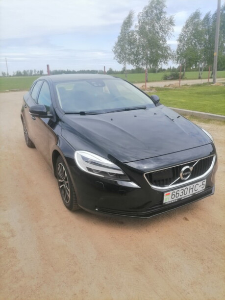 Volvo V40 II · Рестайлинг, 2017 г.