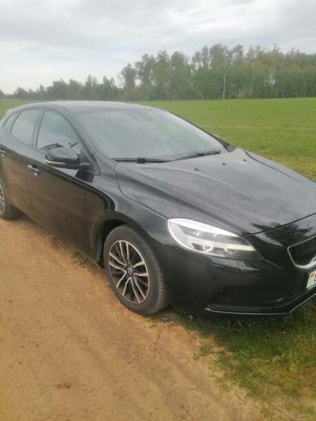 Volvo V40 II · Рестайлинг, 2017 г.