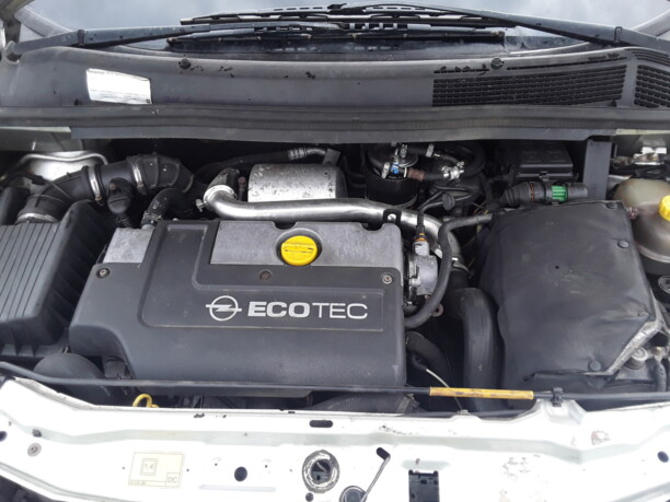 Opel Zafira A, 7 мест, 2001 г.