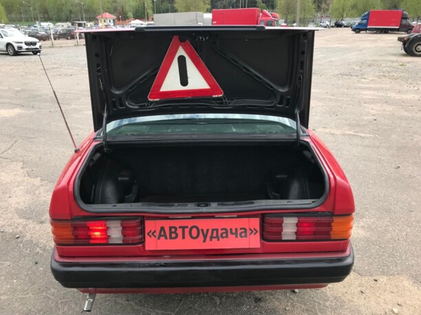 Mercedes-Benz 190 (W201), 1991 г.