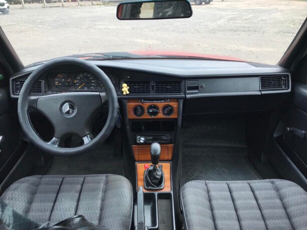 Mercedes-Benz 190 (W201), 1991 г.