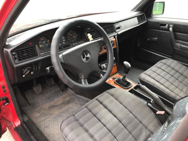 Mercedes-Benz 190 (W201), 1991 г.