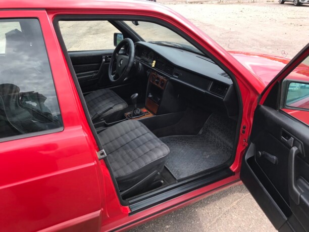 Mercedes-Benz 190 (W201), 1991 г.