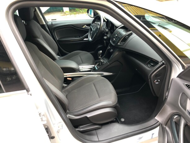 Opel Zafira C, 7 мест, 2016 г.