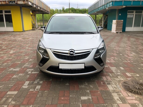 Opel Zafira C, 7 мест, 2016 г.