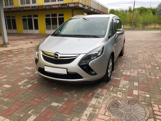 Opel Zafira C, 7 мест, 2016 г.