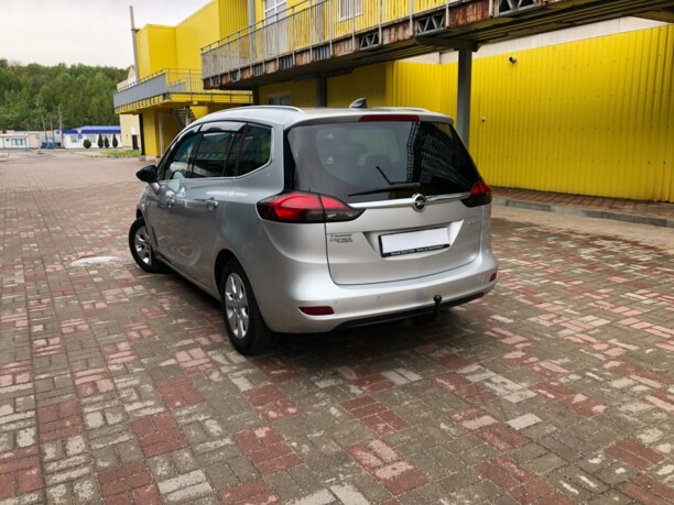 Opel Zafira C, 7 мест, 2016 г.
