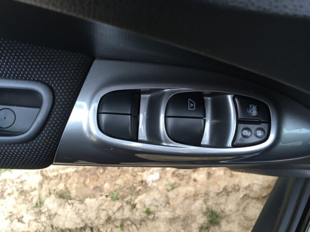 Nissan Juke YF15, 2011 г.