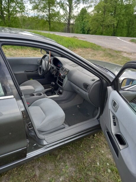 Mitsubishi Galant VIII, 2001 г.