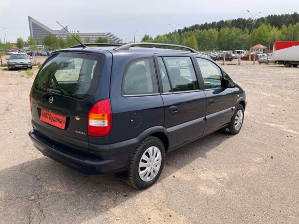 Opel Zafira A, 7 мест, 2001 г.