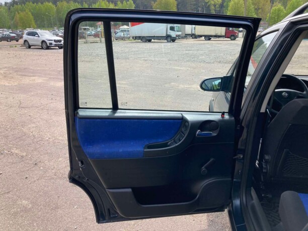 Opel Zafira A, 7 мест, 2001 г.