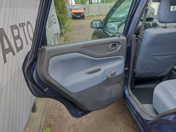 Mitsubishi Space Star I, 2001 г.