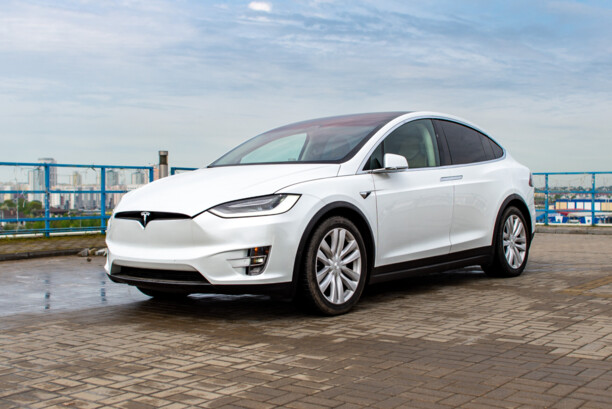 Tesla Model X, 2017 г.
