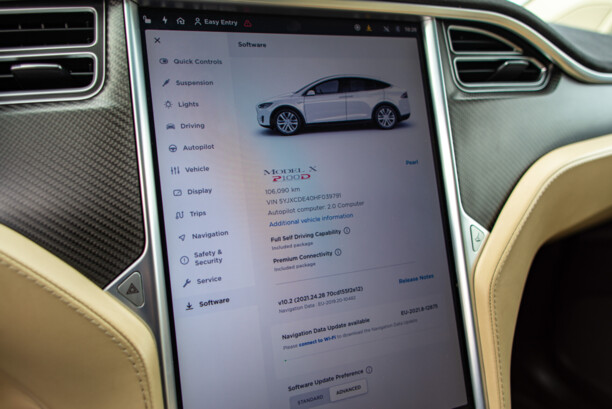 Tesla Model X, 2017 г.