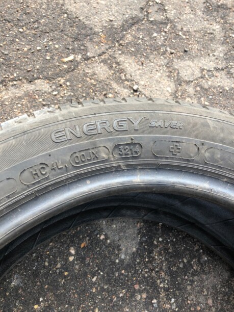 Легковые шины Michelin 185/55 R15 4 шт.