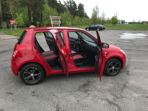 Suzuki Swift III, 2008 г.