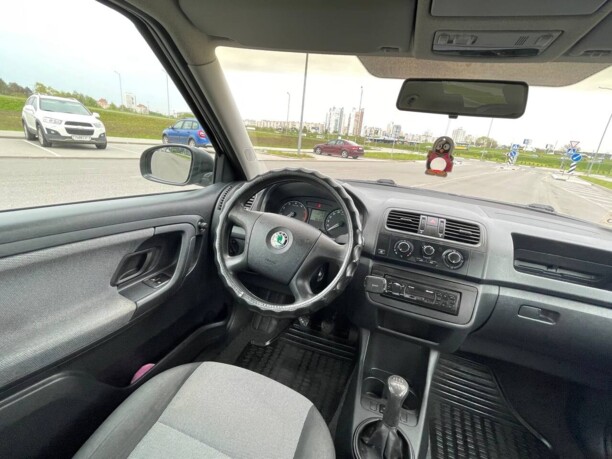 Skoda Fabia 5J, 2009 г.