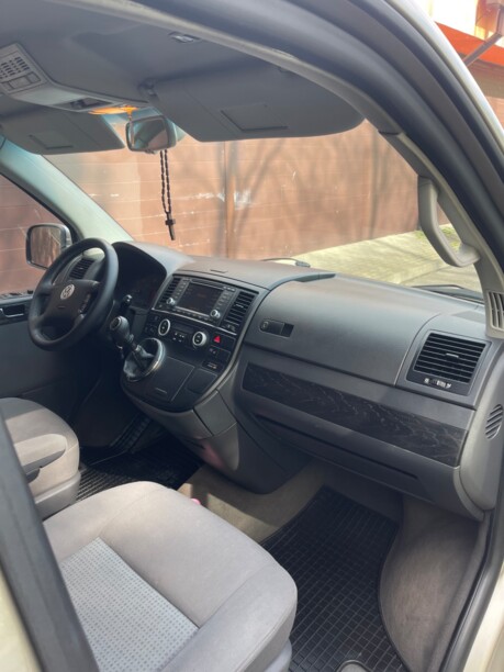 Volkswagen Multivan T5, 2008 г.