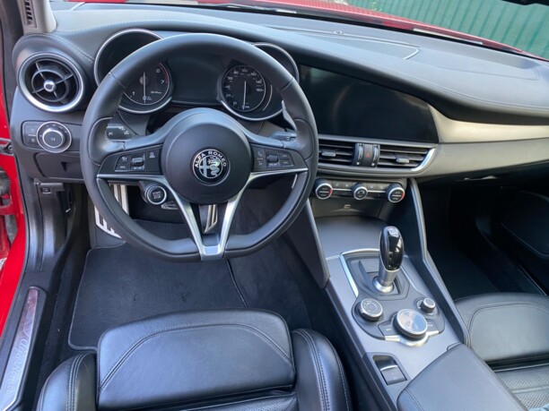 Alfa Romeo Giulia, 2018 г.