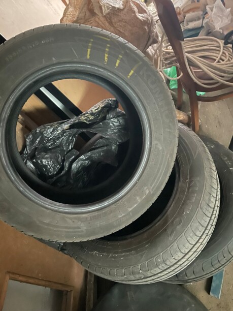 Легковые шины Kumho 185/65 R15 4 шт.