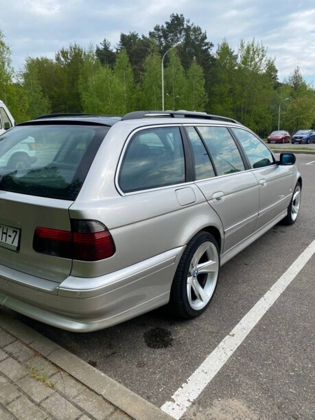 BMW 5 серия E39, 2001 г.