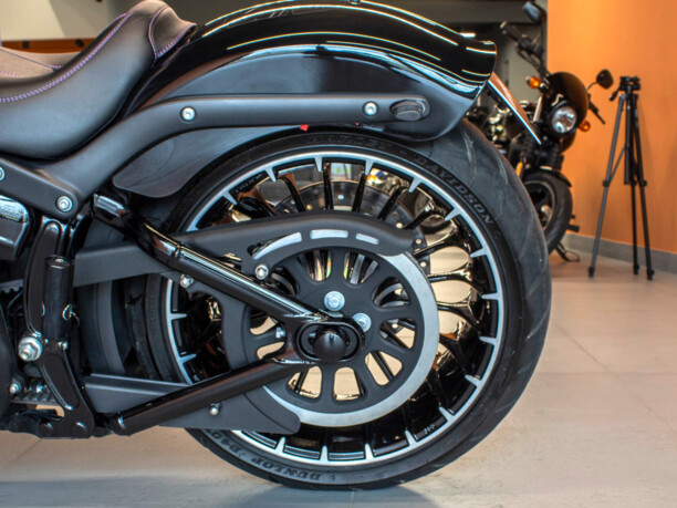 Harley-Davidson Breakout Breakout 110, 2017 г.