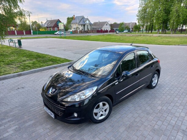 Peugeot 207 I · Рестайлинг, 2010 г.