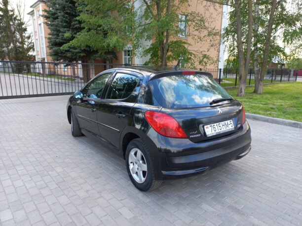 Peugeot 207 I · Рестайлинг, 2010 г.