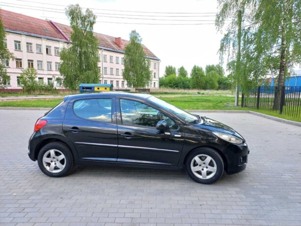 Peugeot 207 I · Рестайлинг, 2010 г.