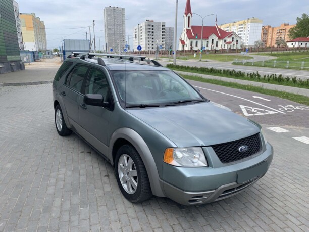 Ford Freestyle, 7 мест, 2005 г.